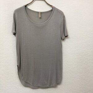 Final Touch Womens Small Taupe Gray Round Neck Top Relaxed Fit Short Sleeve